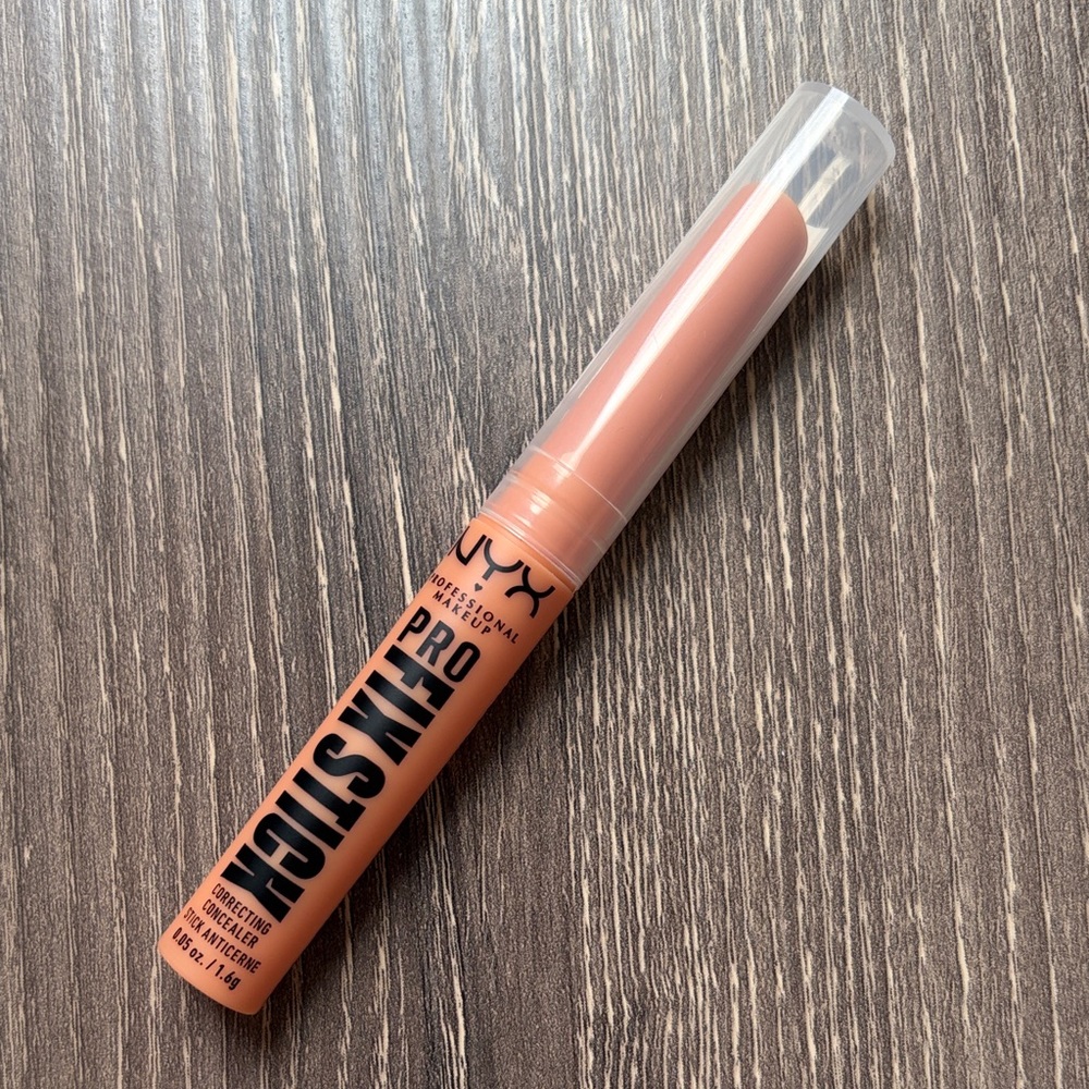 ❤️$4 NWT NYX Pro Fix Stick Correcting Concealer in Shade Dark Peach .05oz